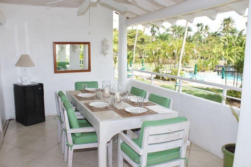 Glitter Bay Hotel Porters Luaran gambar